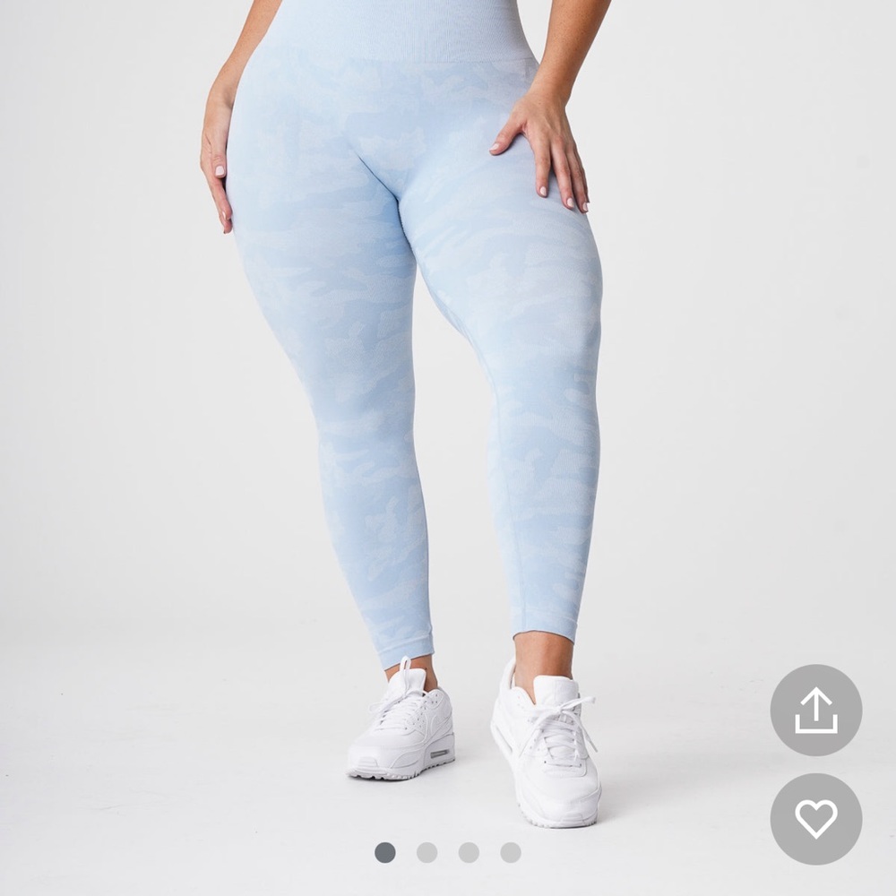 Camo leggings